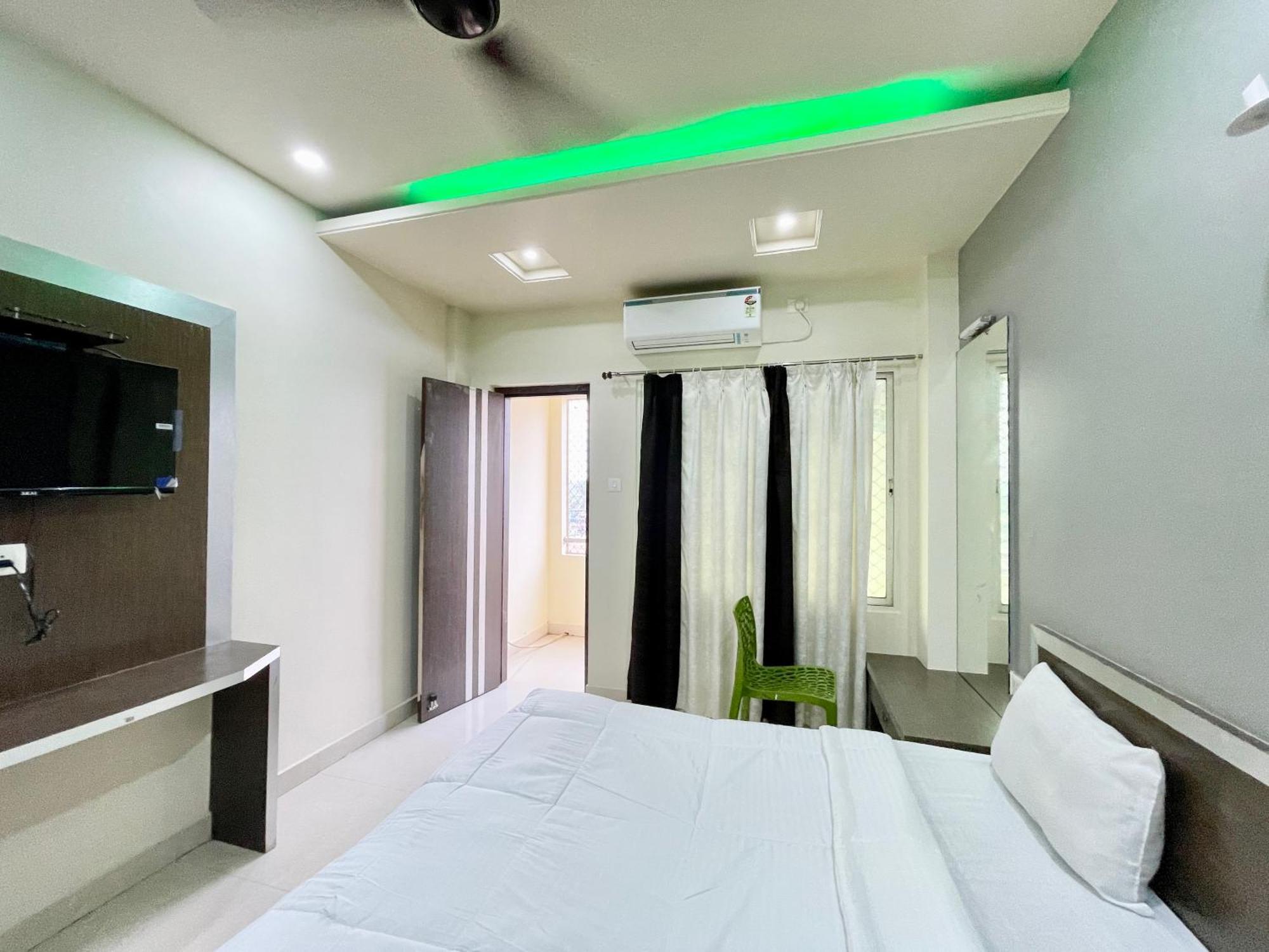Hotel Trends In 普里 外观 照片