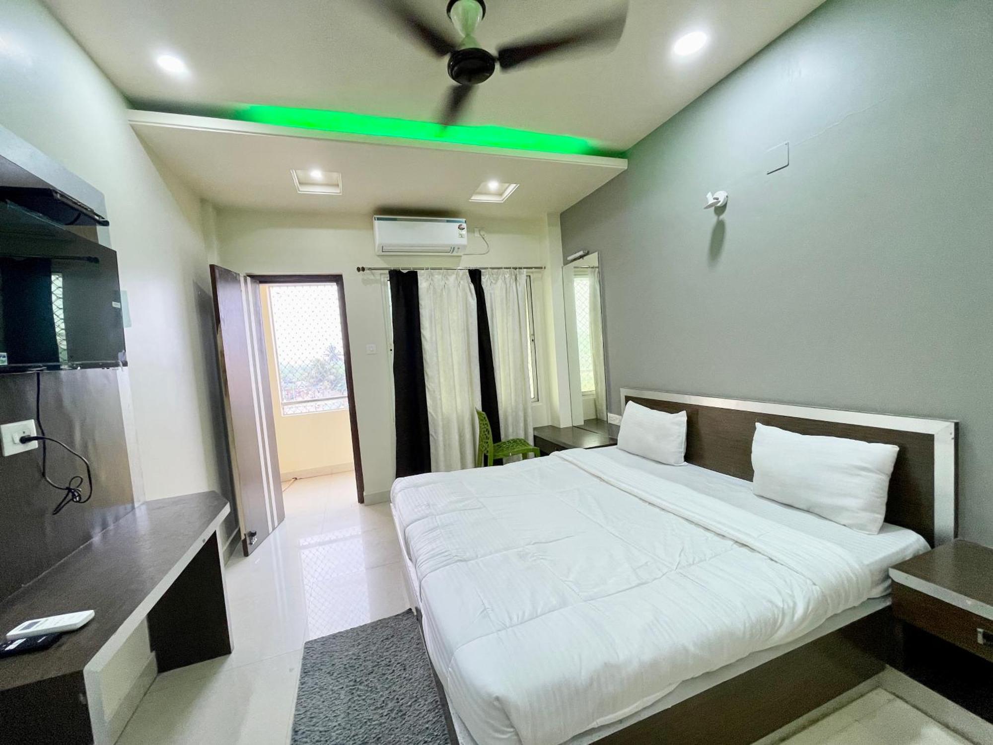 Hotel Trends In 普里 外观 照片