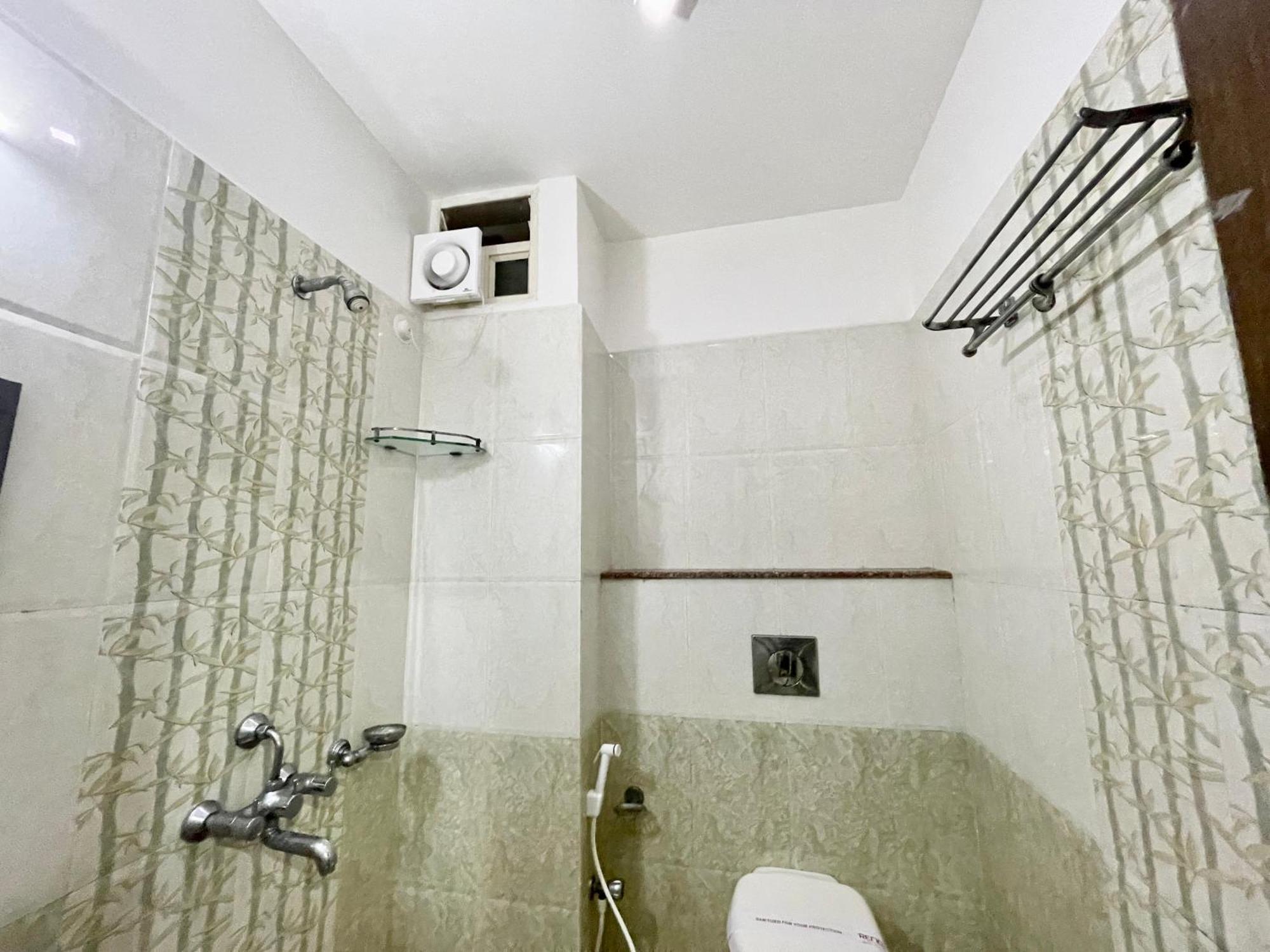 Hotel Trends In 普里 外观 照片