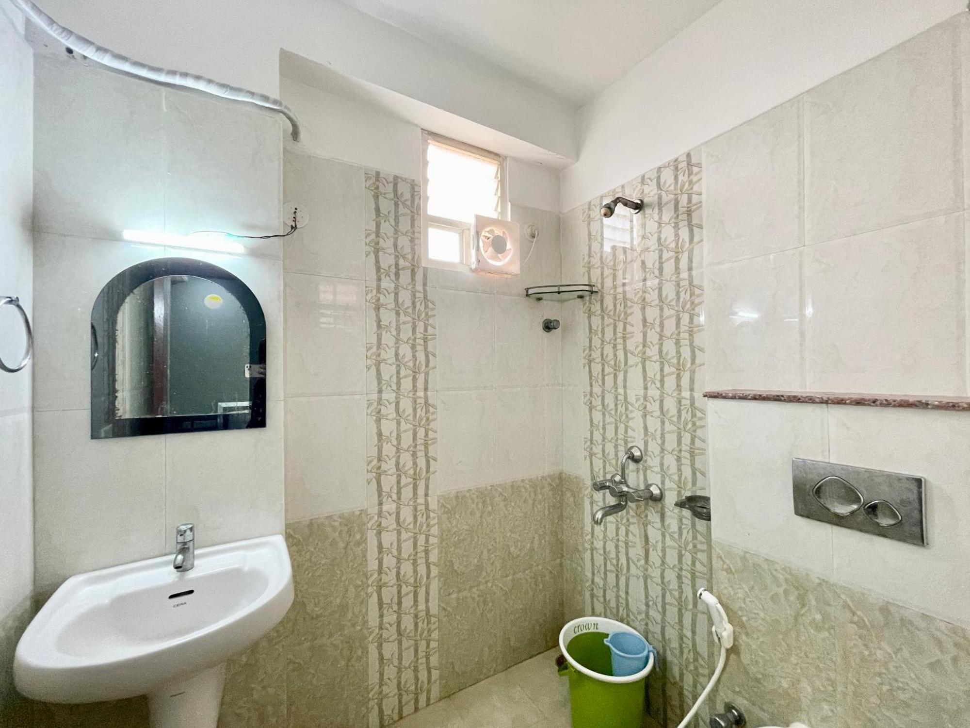 Hotel Trends In 普里 外观 照片