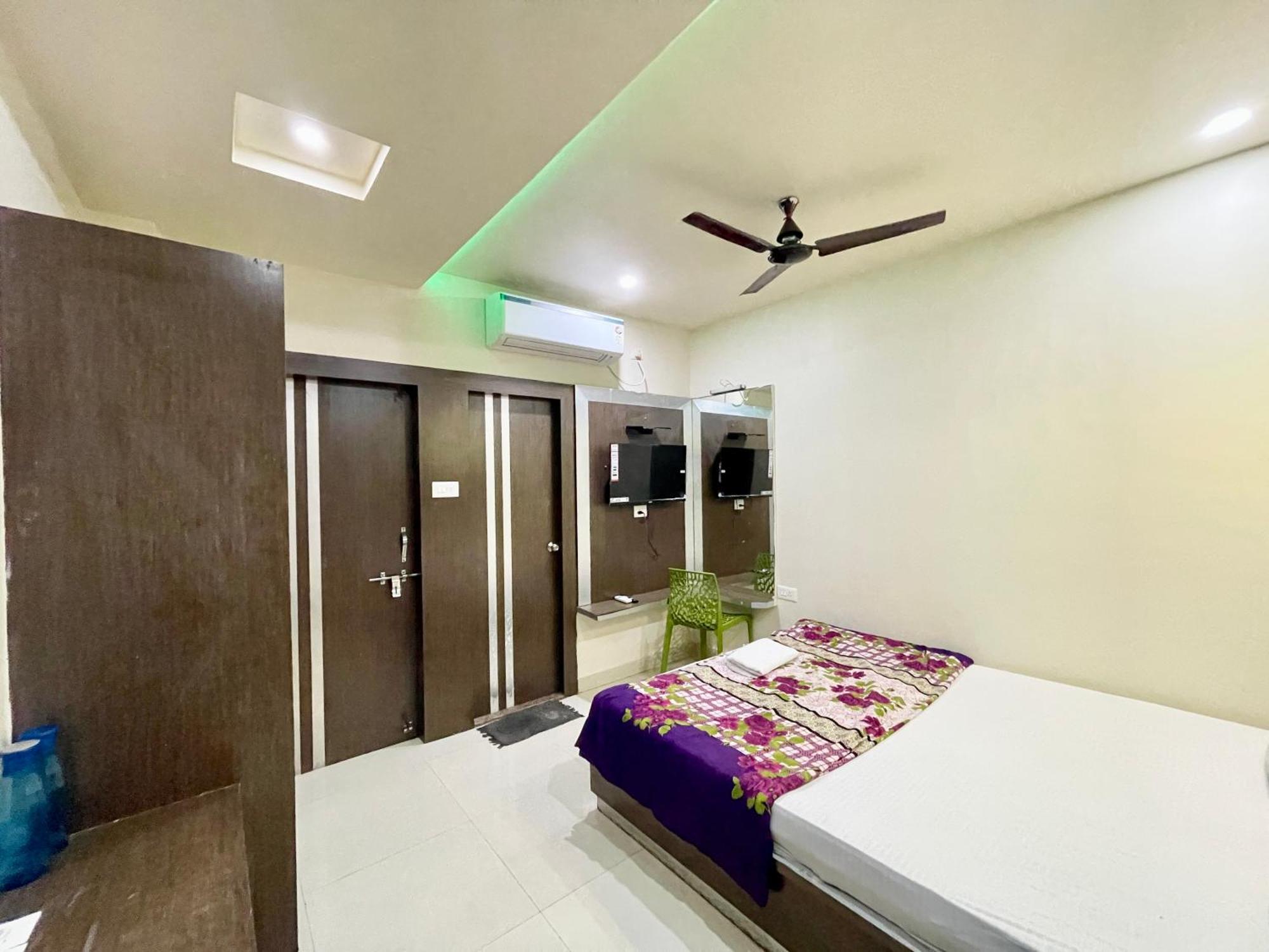 Hotel Trends In 普里 外观 照片