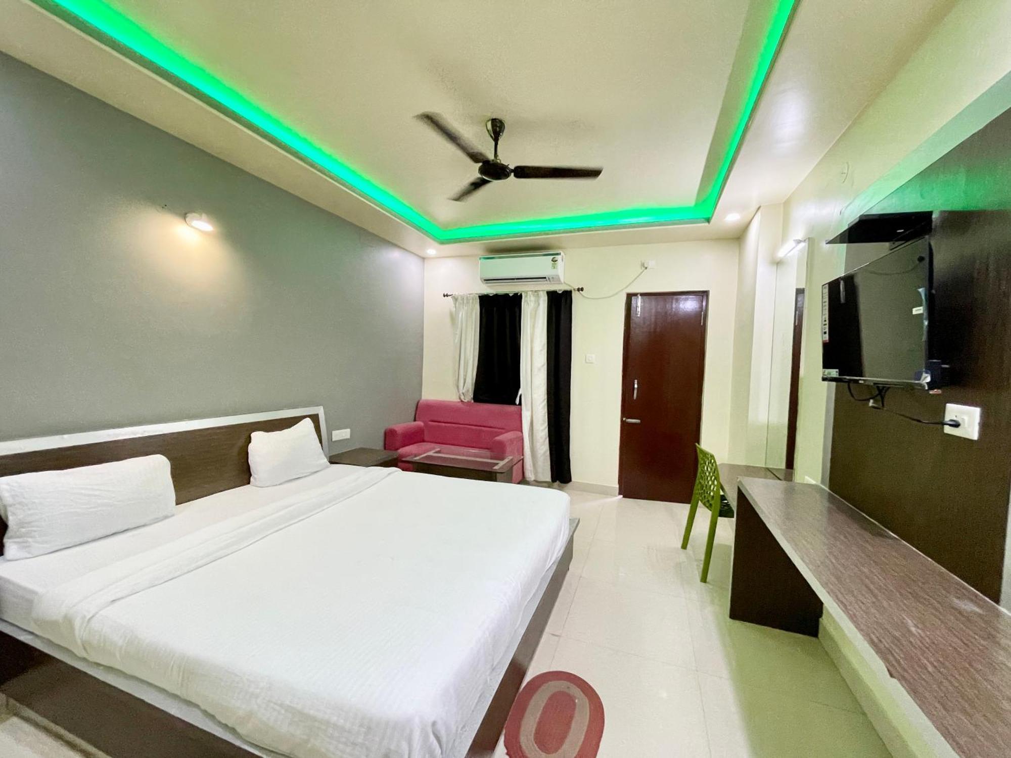 Hotel Trends In 普里 外观 照片