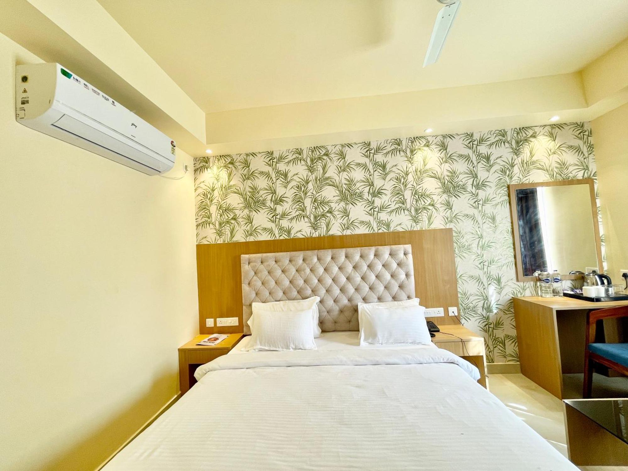 Hotel Trends In 普里 外观 照片